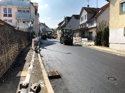 Asphalteinbau Kirchheimer Straße  Asphalteinbau Kirchheimer Straße